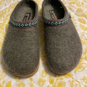 Haflinger Clogs